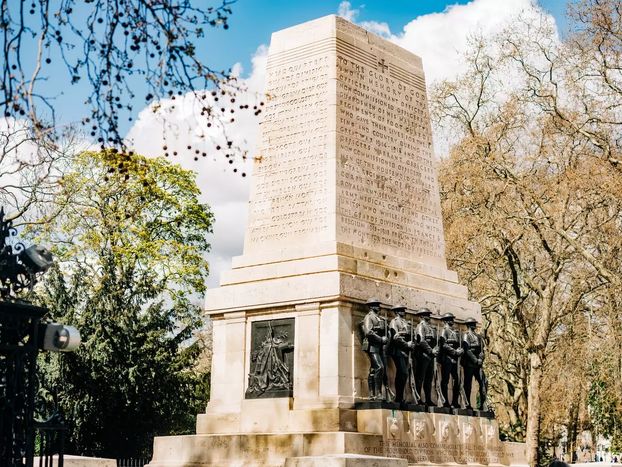 Guard's memorial