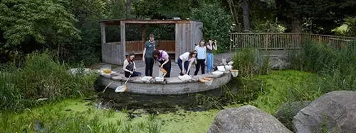 Students pond dipping